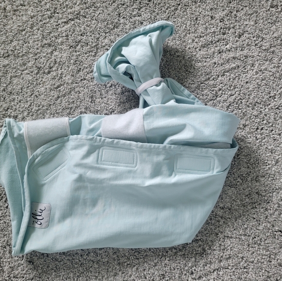 Light Blue Ollie Baby Velcro Swaddle - Picture 5 of 5